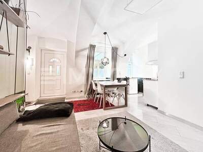 Wohnung kaufen in 1070 Wien