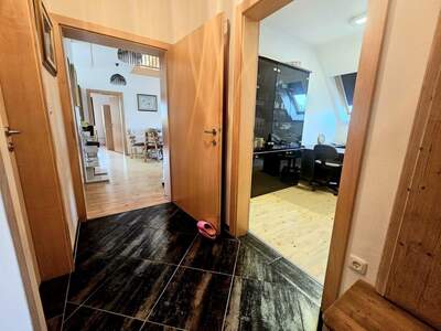 Wohnung mit Balkon kaufen in 8043 Graz (Bild 3)