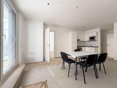 Wohnung mit Balkon mieten in 1100 Wien (Bild 1)
