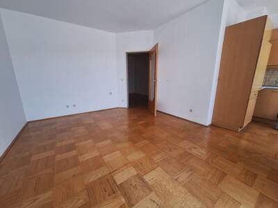 Wohnung mit Balkon mieten in 4910 Ried (Bild 4)