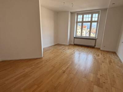 Altbauwohnung mit Balkon mieten in 8600 Bruck an der Mur (Bild 3)