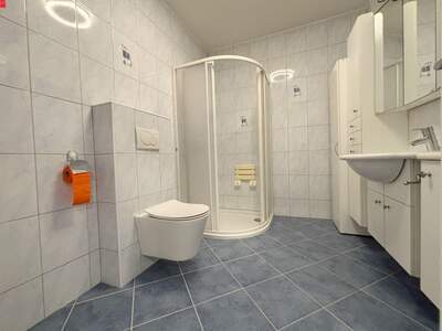 Wohnung mit Balkon kaufen in 8053 Graz (Bild 4)