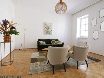 Altbauwohnung mit Balkon kaufen in 1070 Wien 7. (Bild 2)