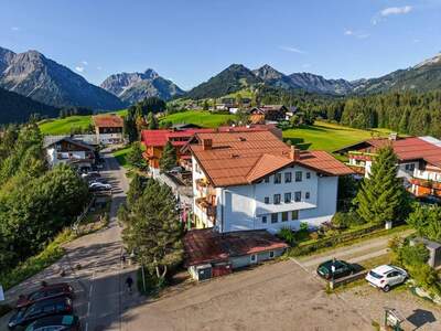 Gewerbeobjekt kaufen in 6991 Riezlern