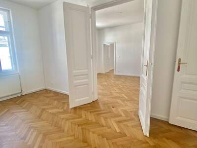 Altbauwohnung kaufen in 1190 Wien (Bild 2)