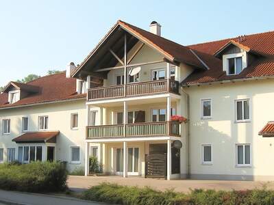 Etagenwohnung kaufen in 4663 Laakirchen