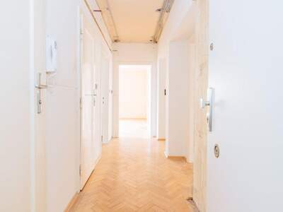 Altbauwohnung mit Balkon kaufen in 8010 Graz (Bild 5)