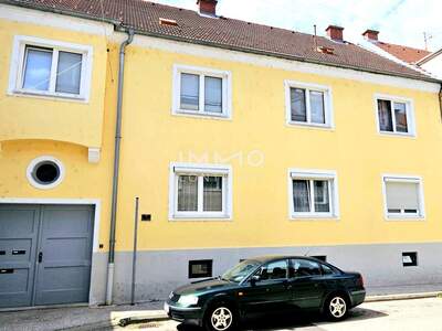 Mehrfamilienhaus kaufen in 2700 Wiener Neustadt