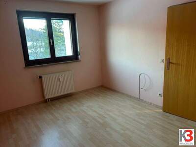 Altbauwohnung mit Balkon kaufen in 5412 Puch (Bild 2)