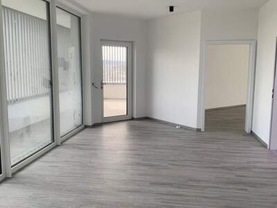 Gewerbeobjekt mieten in 4873 Frankenburg (Bild 1)