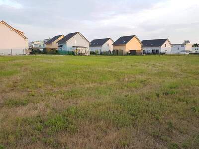 Grundstück provisionsfrei kaufen in 2231 Strasshof