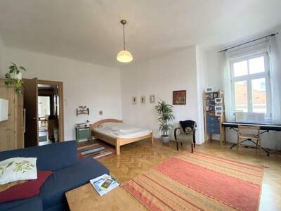 Altbauwohnung mit Balkon mieten in 8010 Graz (Bild 5)