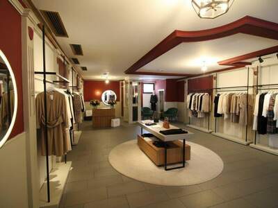 Gewerbeobjekt mieten in 4910 Ried