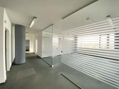 Gewerbeobjekt mieten in 4040 Linz (Bild 1)