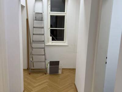 Altbauwohnung mit Balkon mieten in 8010 Graz (Bild 5)