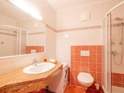Wohnung mit Balkon kaufen in 9546 Bad Kleinkirchheim (Bild 2)