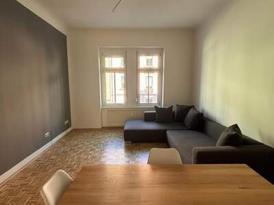 Altbauwohnung mit Balkon mieten in 8010 Graz (Bild 4)