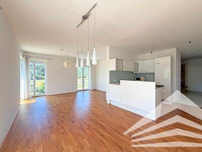 Etagenwohnung mieten in 4111 Walding