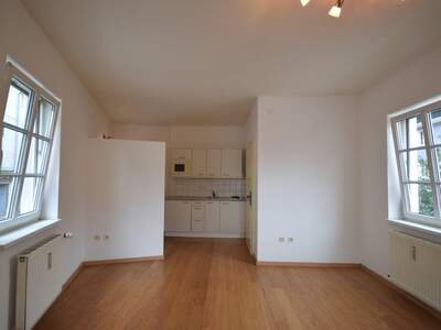 Altbauwohnung kaufen in 5020 Salzburg (Bild 1)