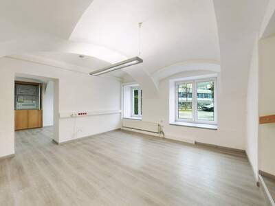 Gewerbeobjekt mieten in 8160 Weiz