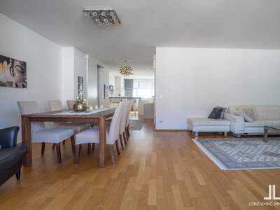 Wohnung mit Balkon kaufen in 8020 Graz (Bild 2)