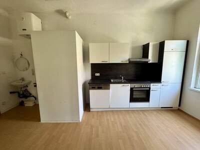Altbauwohnung mieten in 8010 Graz (Bild 2)