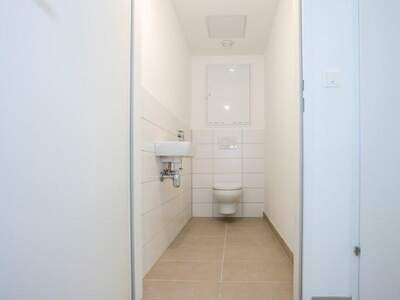 Terrassenwohnung kaufen in 2700 Wr. Neustadt (Bild 2)