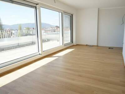 Altbauwohnung kaufen in 8010 Graz (Bild 2)