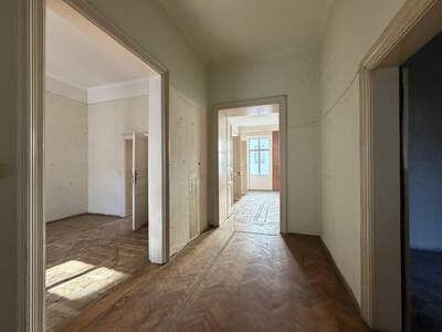 Altbauwohnung kaufen in 1090 Wien (Bild 4)