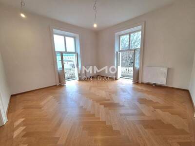 Altbauwohnung mit Balkon mieten in 5020 Salzburg (Bild 4)