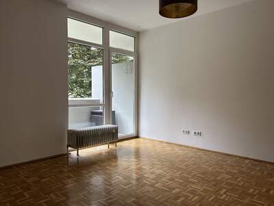 Altbauwohnung mit Balkon kaufen in 6020 Innsbruck (Bild 3)