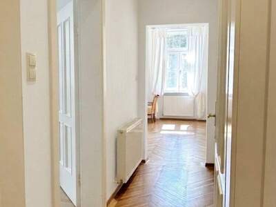 Altbauwohnung kaufen in 1130 Wien (Bild 4)