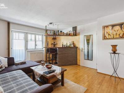 Wohnung mit Balkon kaufen in 5760 Saalfelden