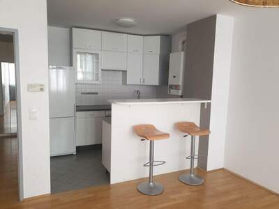 Etagenwohnung provisionsfrei mieten in 1060 Wien