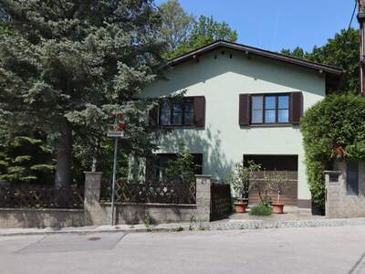 Haus kaufen in 3400 Klosterneuburg