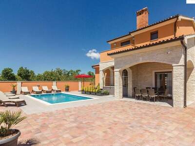 Haus kaufen in 52100 Pula (Bild 2)