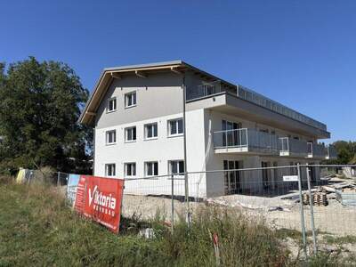Erdgeschosswohnung mieten in 5111 Bürmoos