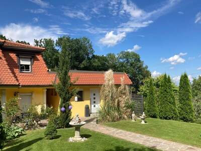 Haus mit Garten kaufen in 8461 Ehrenhausen