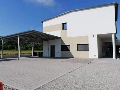 Gewerbeobjekt mieten in 4303 St. Pantaleon