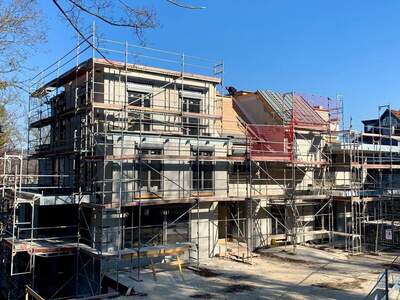 Wohnung mit Balkon kaufen in 1130 Wien