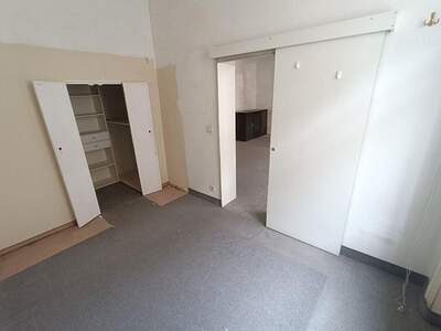 Altbauwohnung kaufen in 1090 Wien (Bild 4)