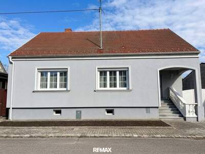 Haus kaufen in 2275 Bernhardsthal