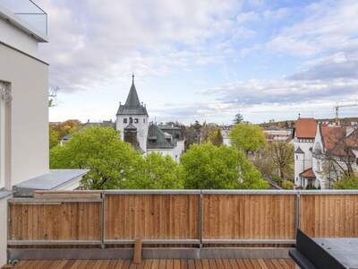 Altbauwohnung mit Balkon kaufen in 1130 Wien (Bild 5)
