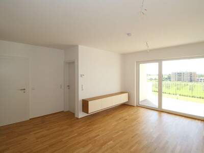 Wohnung mit Balkon mieten in 4232 Hagenberg (Bild 2)