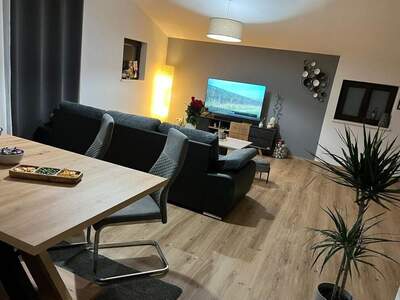Altbauwohnung mit Balkon kaufen in 6130 Schwaz