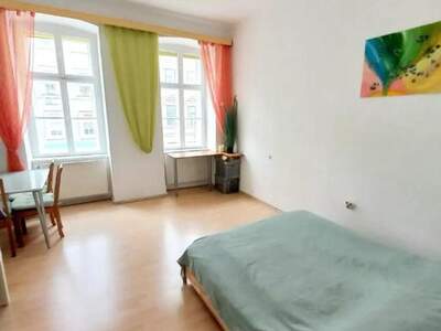 Altbauwohnung kaufen in 1160 Wien (Bild 2)