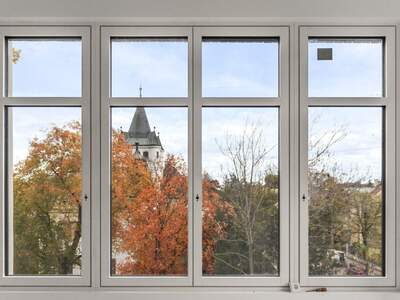 Altbauwohnung mit Balkon kaufen in 1130 Wien (Bild 1)