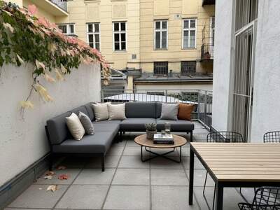 Altbauwohnung mit Balkon mieten in 1030 Wien (Bild 1)