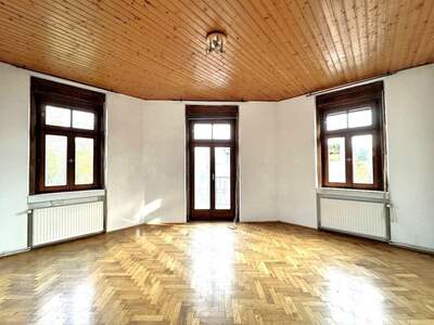 Altbauwohnung mit Balkon mieten in 8010 Graz (Bild 1)