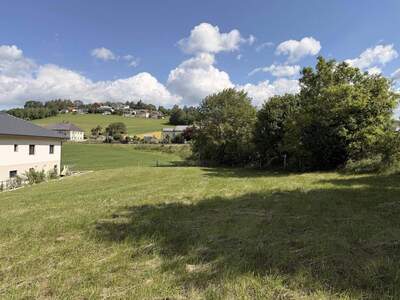 Grundstück kaufen in 4150 Berg
